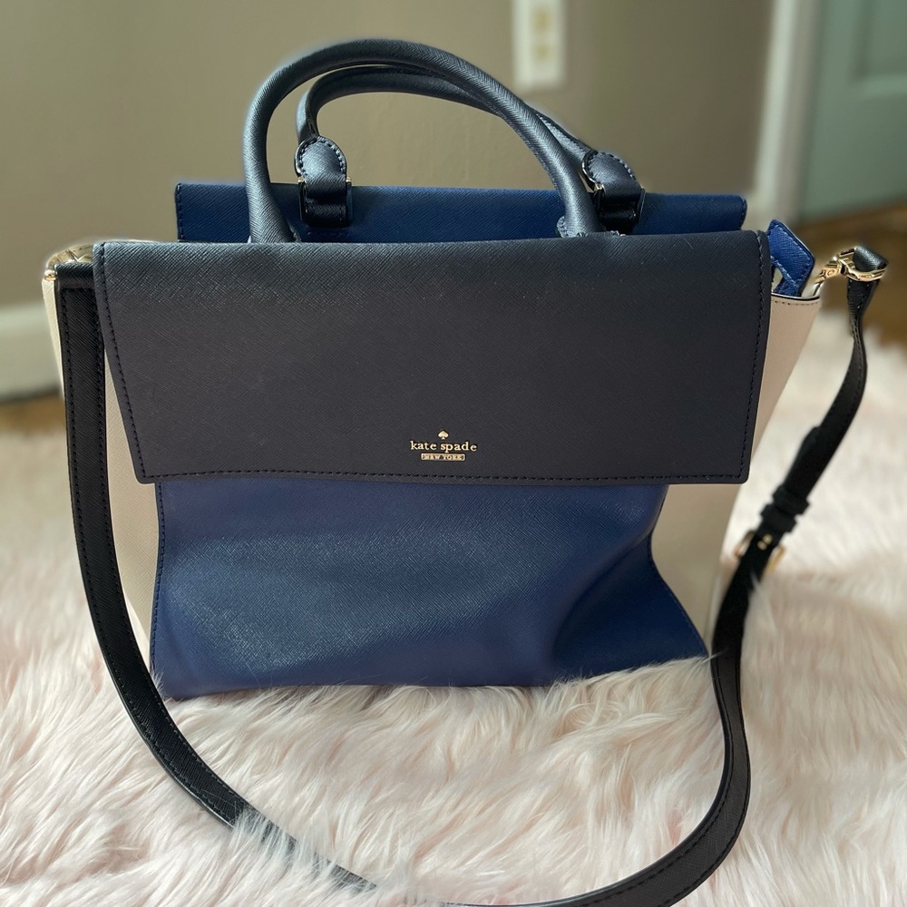 Kate Spade Navy and cream satchel